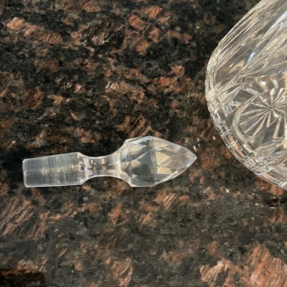 Small Crystal decanter - Picture 4 of 5